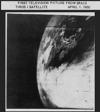 Illustration for article titled The first image of Earth taken by a weather satellite